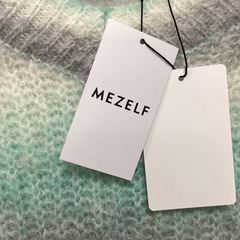 MEZELF ニットの画像