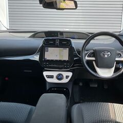 燃費最強プリウス！嬉しい車検2年付♪の画像
