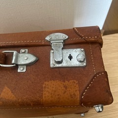 昭和レトロ　レトロ　ヴィンテージ　スーツケース　トランク　アンティーク調の画像