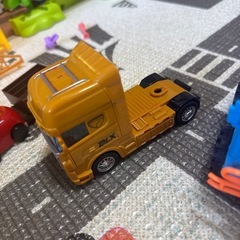 車おもちゃの画像