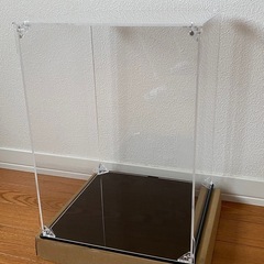 フィギュア　アクリルケース 