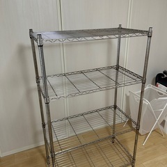 スチールラックの画像