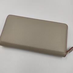 新品未使用 ヴィヴィアンウエストウッド 長財布 型番 55VV339 ベージュの画像