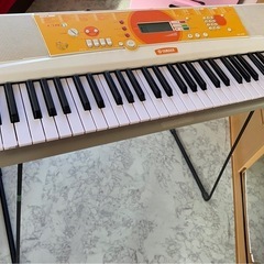 YAMAHA　鍵盤楽器　ピアノ