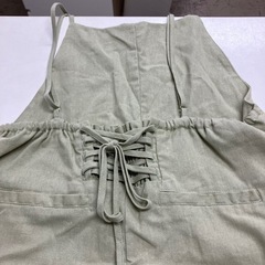 ☆値下げ☆W2504-411 RETRO GIRL 後ろレースアップサロペットパンツ レディース グリーン 春夏 Fサイズ 中古の画像