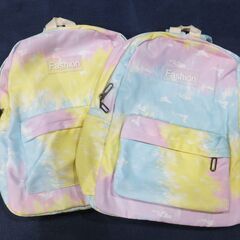 双子　リュック　パステル