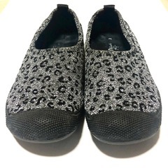 charming ストレッチシューズ シルバー ヒョウ柄 日本製