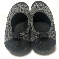 charming ストレッチシューズ シルバー ヒョウ柄 日本製の画像