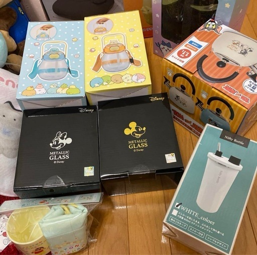新品　未使用　ちいかわ　パウパト　すみっコ等　ぬいぐるみ　雑貨色々