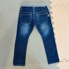 ズボン110センチ２着
の画像