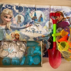 【アナ雪】水なしでかたまる不思議な砂遊び、テーブルセット の画像
