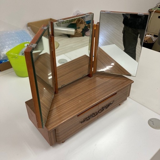 昭和レトロミニ鏡台三面鏡 (たまやん) おごと温泉のミラー/鏡の 昭和レトロミニ鏡台三面鏡 (たまやん) おごと温泉のミラー/鏡の