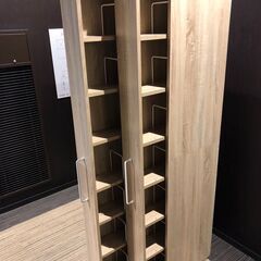 【展示品・未使用品】隙間本棚 大容量収納 可動棚 隠しキャスター付き 参考価格34990円💳自社配送時🌟代引き可💳※現金、クレジット、スマホ決済対応※の画像