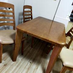 ダイニングテーブルセットの画像