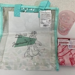 ディズニープリンス　トートバック、タオルハンカチ、コップ