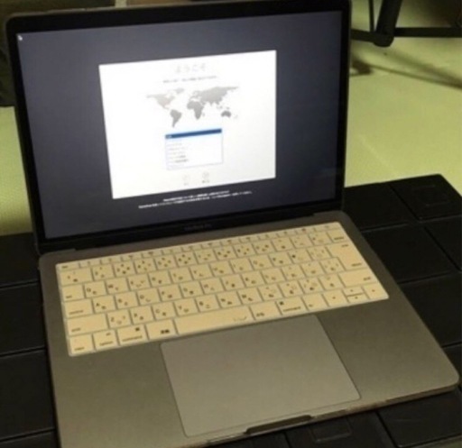 パソコン MacBook Pro 13-inch, 2017, Two Thunderbolt 3 ports
