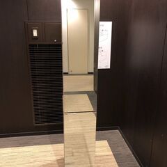▼値下げ▼【展示品・未使用品】ミラー付き隙間収納 全身ミラー 収...