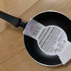 未使用　ダイソー　ミニフライパン　ガスコンロ用の画像