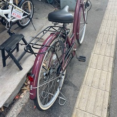 使用期間1年程度！　ASAHI　カーグリラックス　シティサイクル　ママチャリ　26インチ　オートライト付き　【リサイクルショップ道楽屋】　の画像