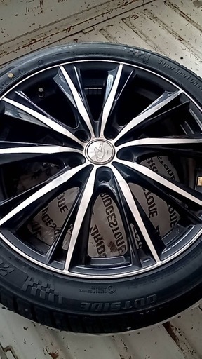 18インチ　　4本セット　バリ溝