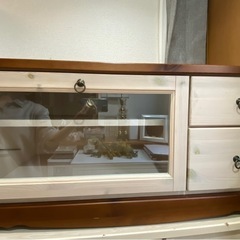 テレビ台