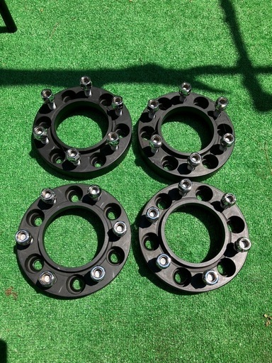 ハイエース用30ミリワイトレ