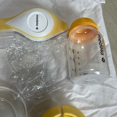 25日までまで限定価格美品メデラ搾乳器新品カネソン母乳パック 25日までまで限定価格美品メデラ搾乳器新品カネソン母乳パック