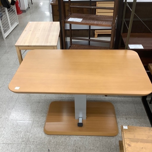 ブラウン 木目 ダイニングテーブル 昇降式　ニトリ　コラボ　120DT DBR ニトリ [幅120cm] 昇降式食卓テーブル(コラボ120DT) 【配送員設置