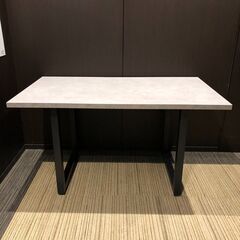 【青コンテナ】【展示品・未使用品】ダイニングテーブル 幅140 ...