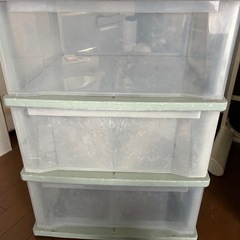衣装ケース3段
