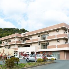 介護夜勤専門の正社員！週3日程度の出勤のみ！賞与最大4ヶ月分！の画像