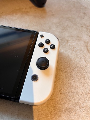 任天堂　Switch 有機EL ホワイト本体　※箱無し