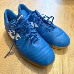【フットサルシューズ☆ほぼ新品同様♪27.5】Lotto LTAの画像