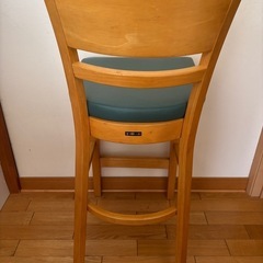 岐阜県揖斐郡池田町　中古　HIKARIカウンターチェア　4脚セットの画像