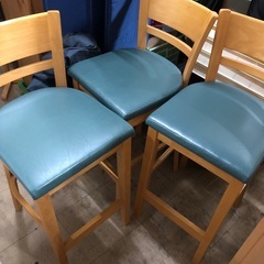 岐阜県揖斐郡池田町　中古　HIKARIカウンターチェア　4脚セットの画像
