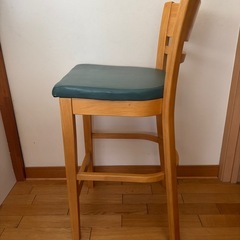 岐阜県揖斐郡池田町　中古　HIKARIカウンターチェア　4脚セット