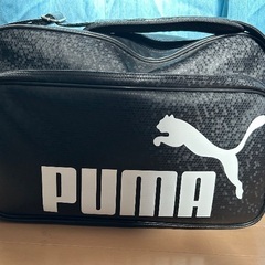 PUMAショルダーバック