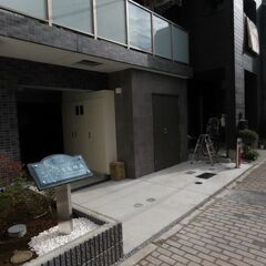 【月島駅】 【月約2.5万円】【週5日×朝1時間】マンション清掃/未経験者可～日払い可の画像