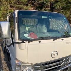 2トンダンプ
