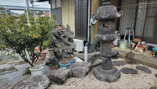専門店では 灯籠引き取ってほしいです 北方の家庭用品 (ランカン) 水石