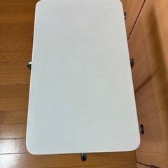 （取引者決定
）サイドテーブルの画像