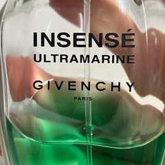 ☆値下げ☆I 2504-437 GIVENCHY INSENSE ULTRAMARINE オーデトワレ 50ml 残量約40% 汚れありの画像