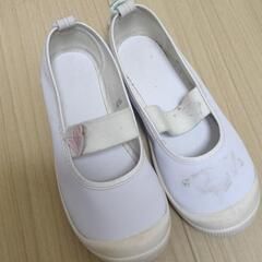 体育館シューズ19cmの画像