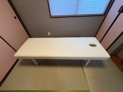 高田ベッド製作所　有孔DXマッサージベッド