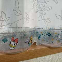 【美品】ディズニー　クレヨンシンちゃん　お皿の画像