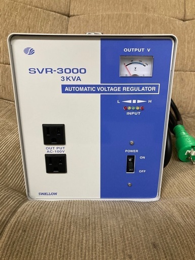 SVR-3000　交流定電圧電源装置　美品