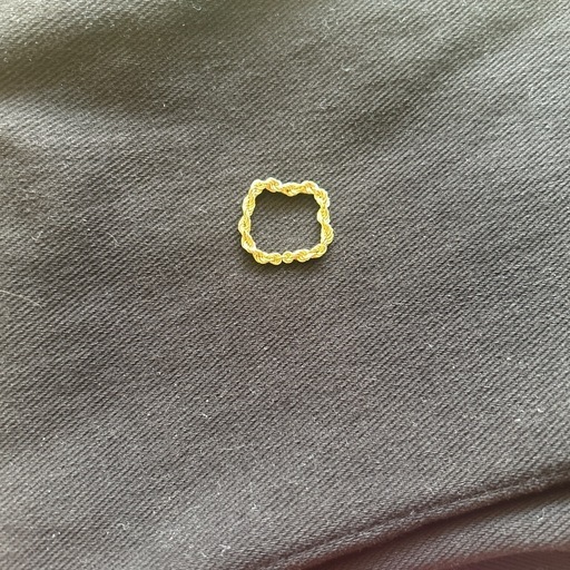 18金指輪ロープ