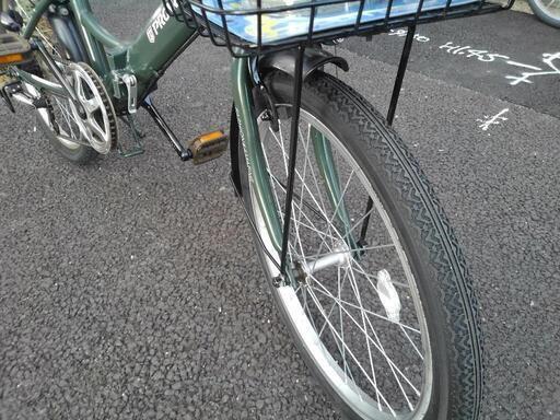 中古自転車３５０４　折り畳み　２０インチ　６段ギヤ　ワイヤー錠　ライトは付属していません　＊ハンドルは折り畳みできません。