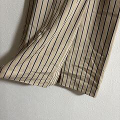 UNTITLED アンタイトル スカート ストライプの画像