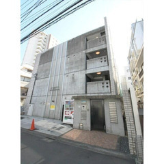 入居費用10万円未満‼審査も緩い大人気のお部屋😁駅徒歩１分は最高...